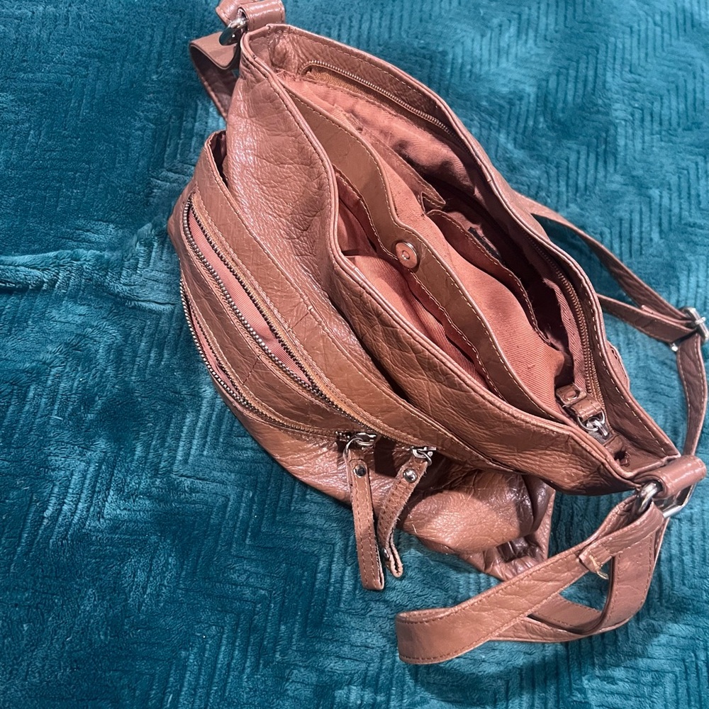 Vintage Crossbody Bag Cognac Leather Multi Pocket Retro Adjustable Zip Closure - Picture 3 of 10
